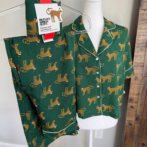 Women's Green Leopard Print Pajama Set